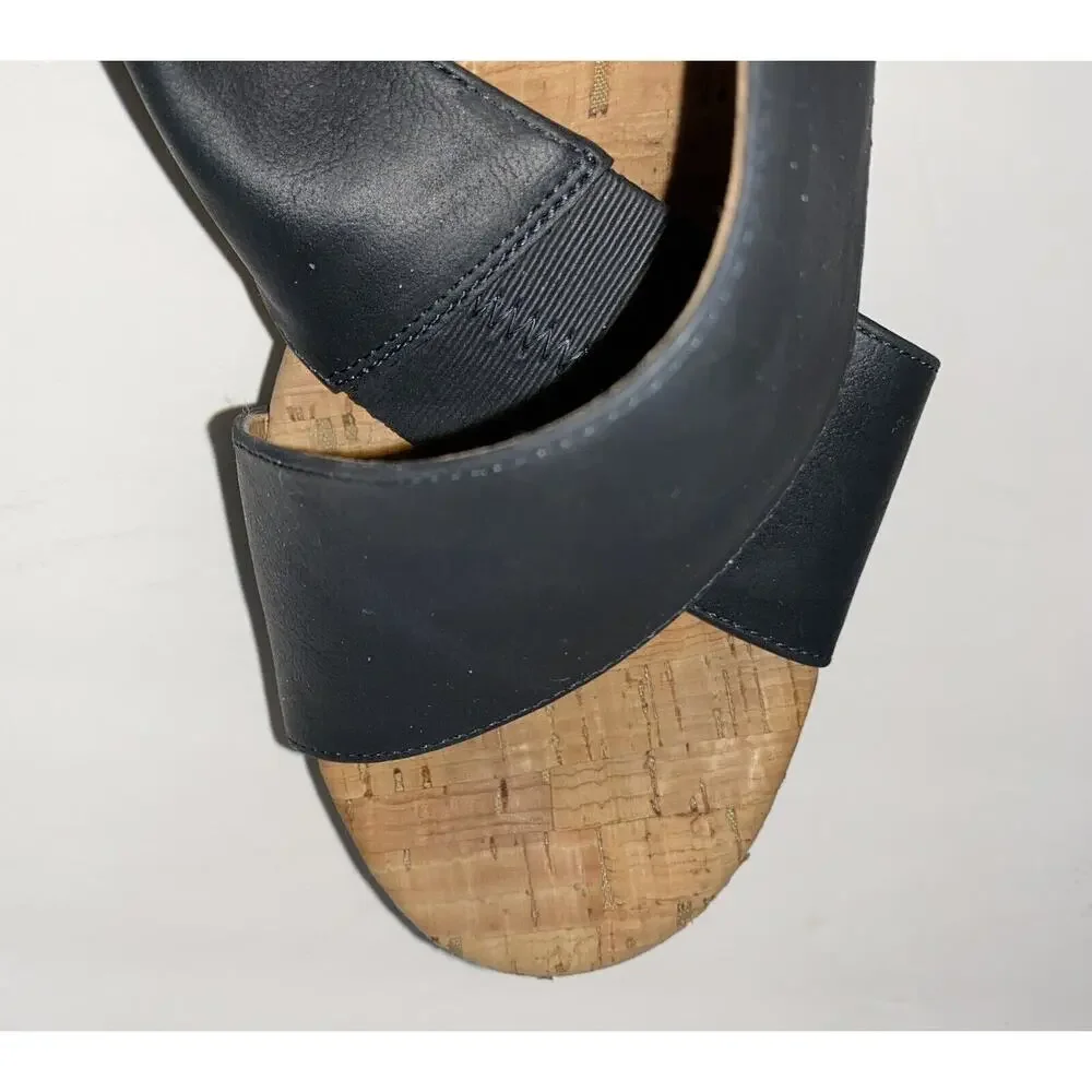 The Lucky Brand Sz 8.5 Dark Blue Strappy Nailhead Cork Wedge Sandal